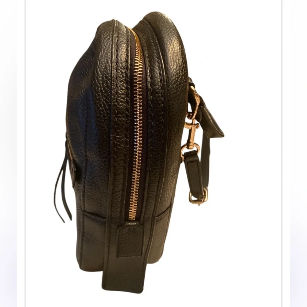 Coach Pebble Leather Andi Backpack Black F30530